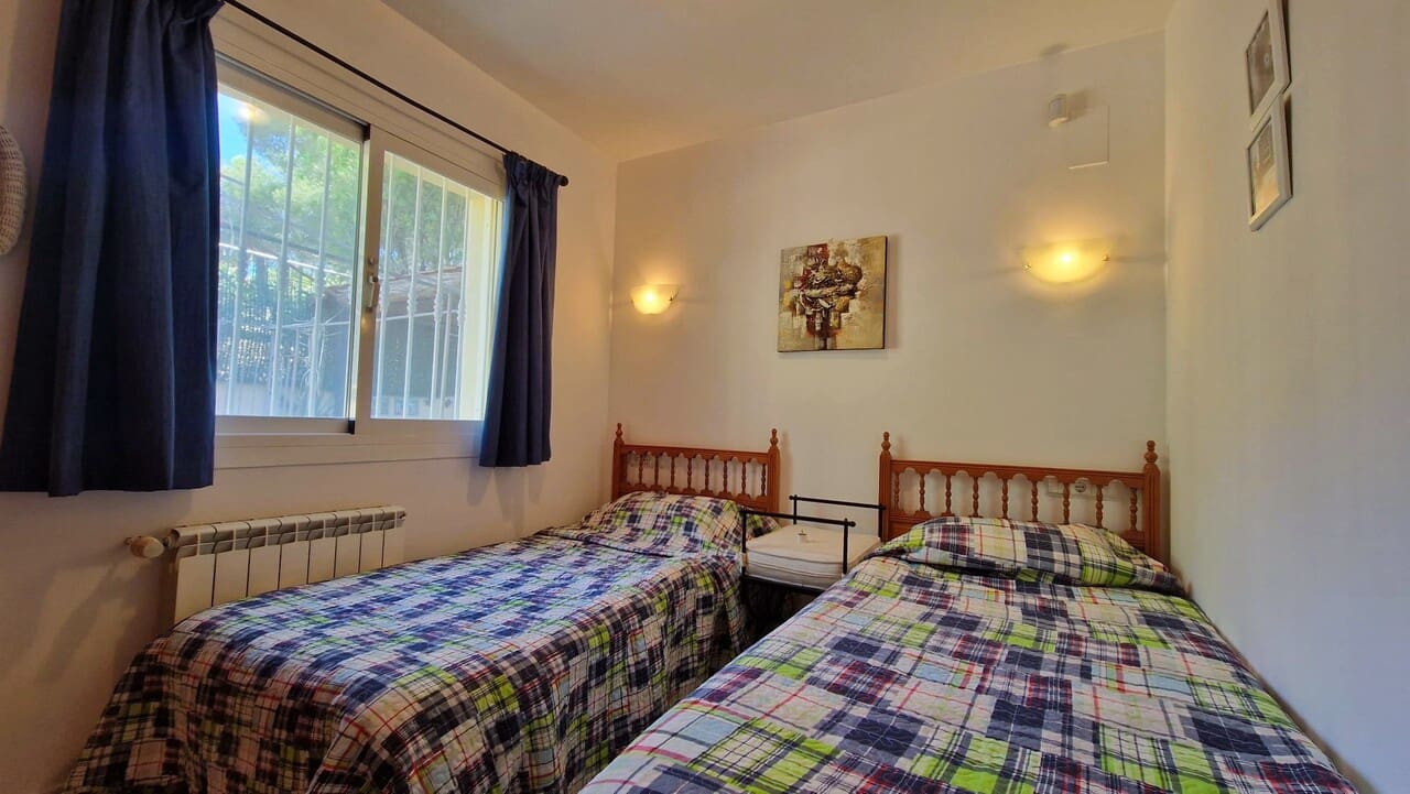 3 bedroom Villa for sale in Alcalali / Alcanali with pool - € 349,000 (Ref: 9898408)