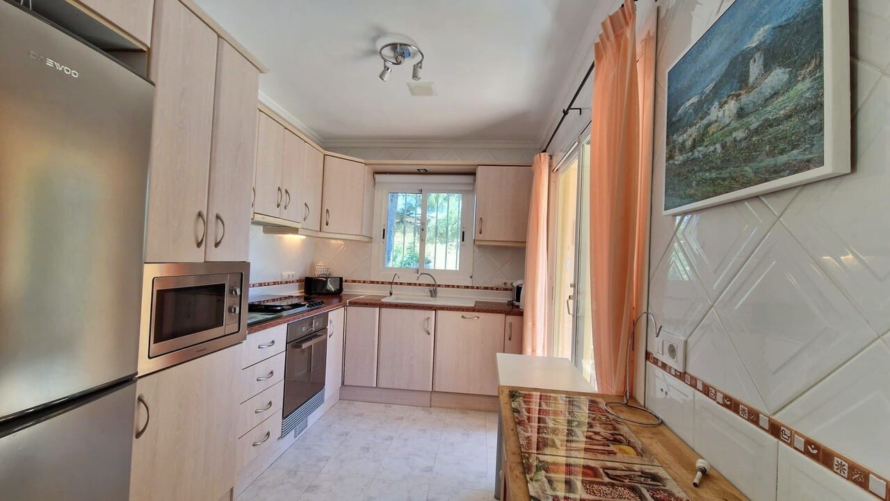 3 bedroom Villa for sale in Alcalali / Alcanali with pool - € 349,000 (Ref: 9898408)