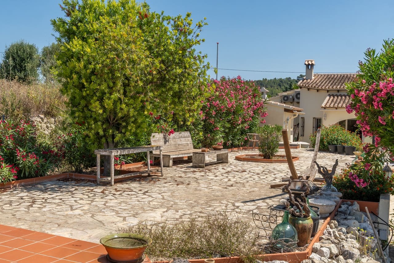 3 soveværelse Villa til salg i Lliber med swimmingpool - € 1.250.000 (Ref: 9935210)