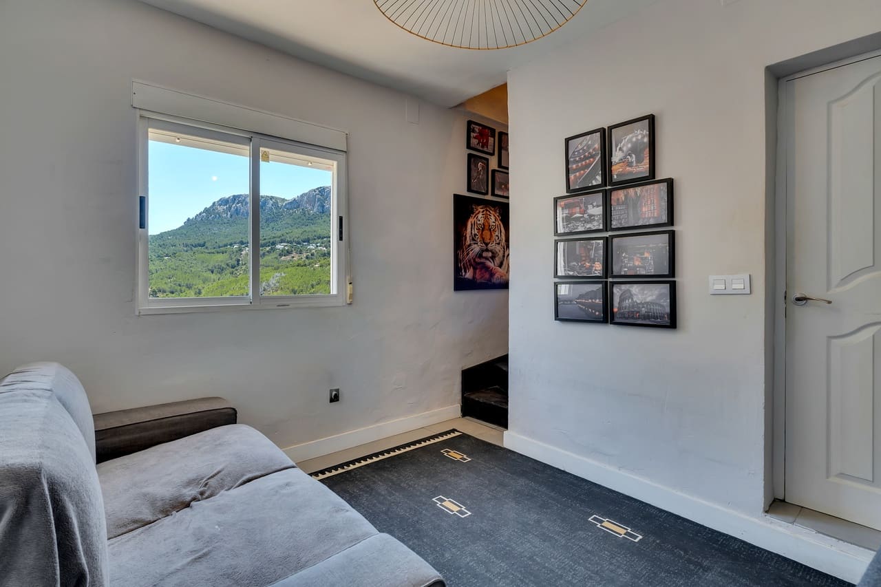 3 slaapkamer Villa te koop in Benissa met zwembad - € 595.000 (Ref: 9953086)