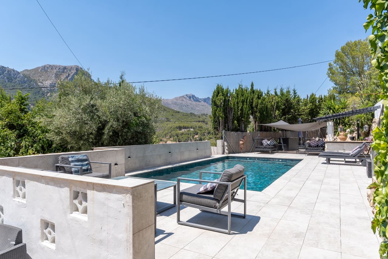 3 slaapkamer Villa te koop in Benissa met zwembad - € 595.000 (Ref: 9953086)