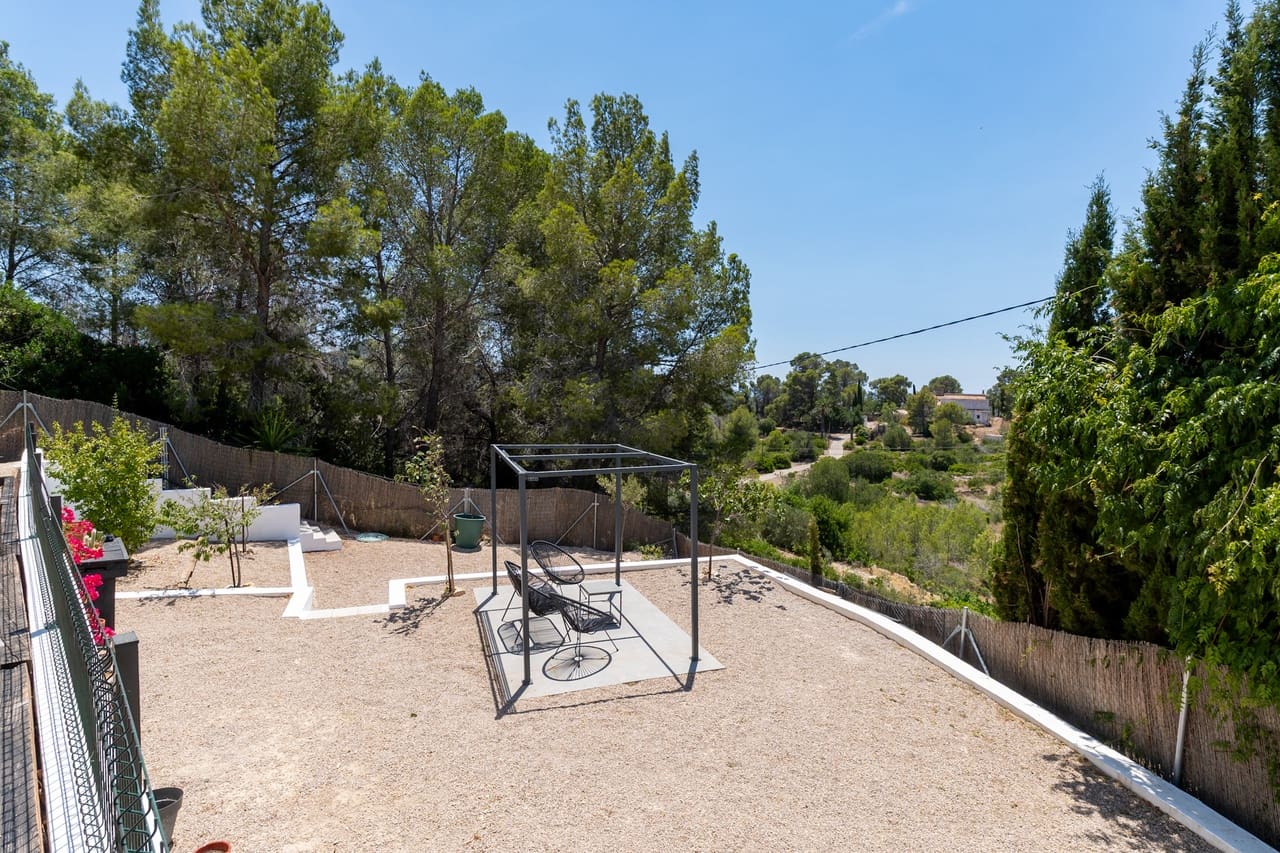 3 slaapkamer Villa te koop in Benissa met zwembad - € 595.000 (Ref: 9953086)