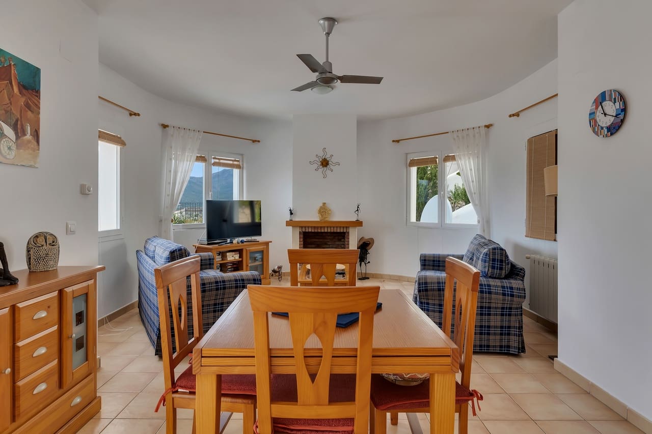 4 soveværelse Villa til salg i Jalon / Xalo med swimmingpool - € 515.000 (Ref: 9956347)