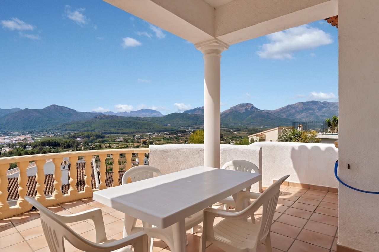 4 soveværelse Villa til salg i Jalon / Xalo med swimmingpool - € 515.000 (Ref: 9956347)