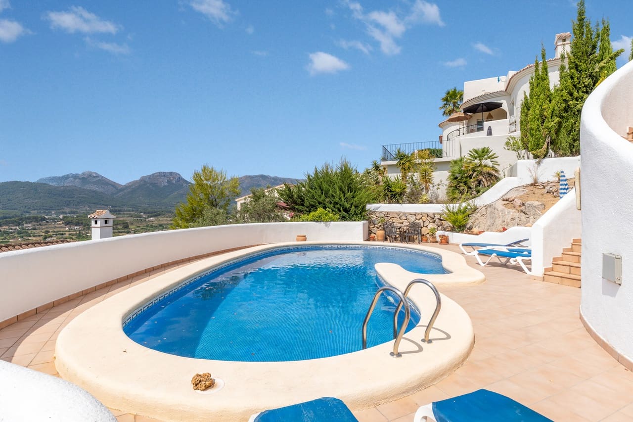 4 soveværelse Villa til salg i Jalon / Xalo med swimmingpool - € 515.000 (Ref: 9956347)