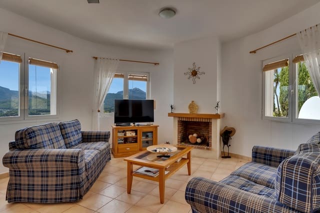 4 soveværelse Villa til salg i Jalón / Xaló med swimmingpool - € 515.000 (Ref: 9956347)