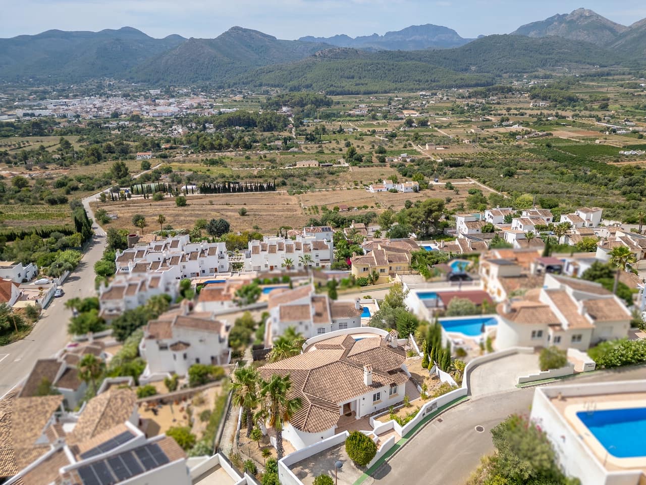 4 soveværelse Villa til salg i Jalon / Xalo med swimmingpool - € 515.000 (Ref: 9956347)