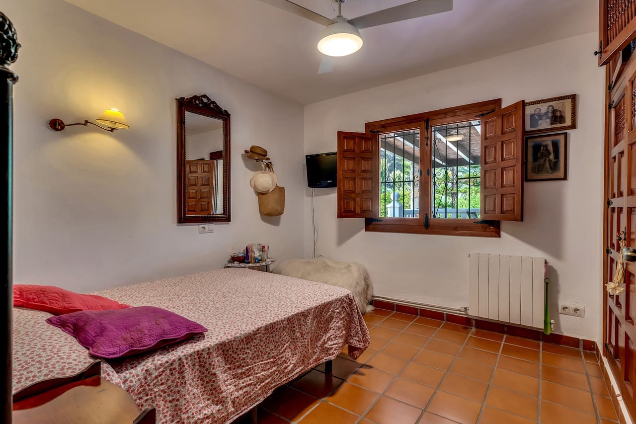 4 soveværelse Villa til salg i Javea / Xabia med swimmingpool garage - € 1.995.000 (Ref: 9975843)