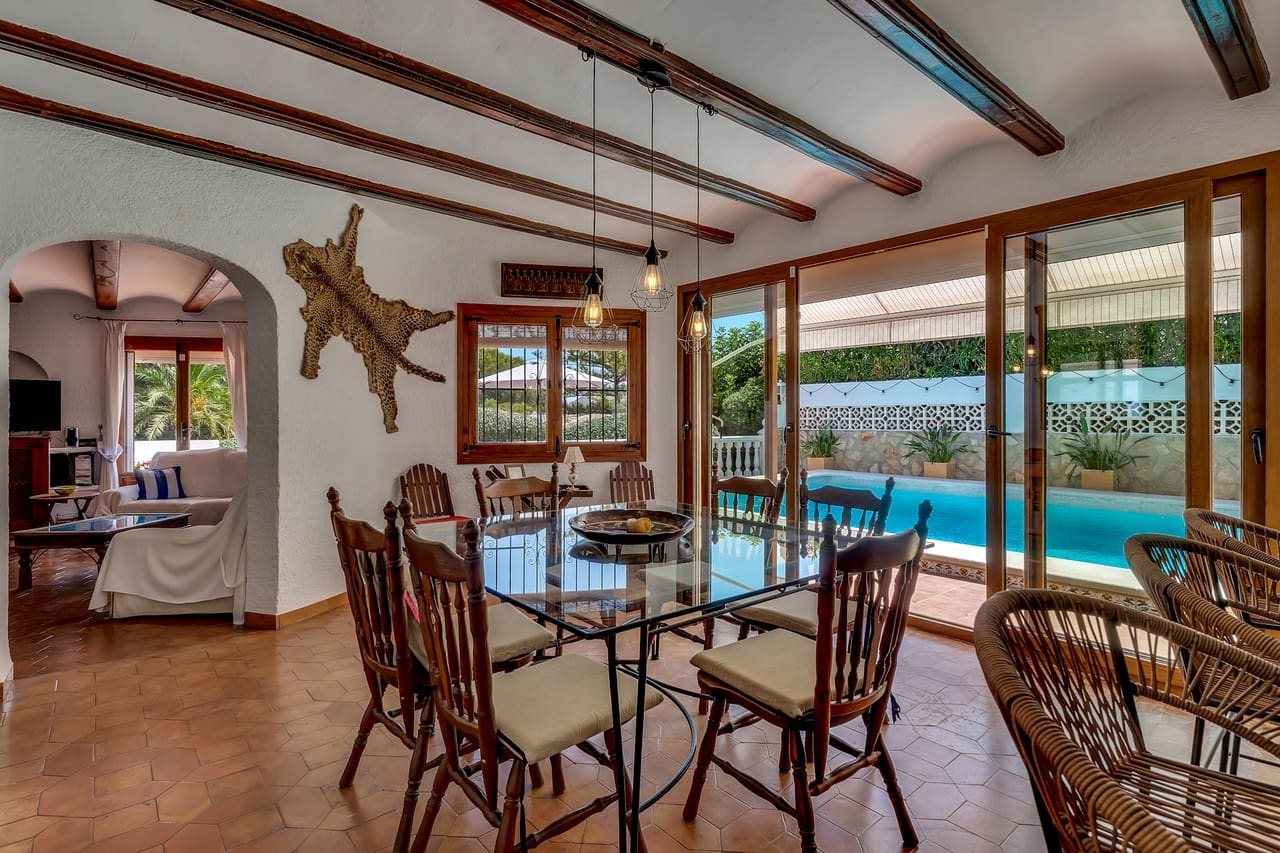 4 soveværelse Villa til salg i Javea / Xabia med swimmingpool garage - € 1.995.000 (Ref: 9975843)