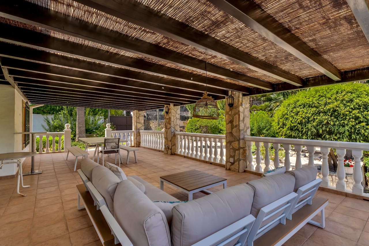 4 soveværelse Villa til salg i Javea / Xabia med swimmingpool garage - € 1.995.000 (Ref: 9975843)