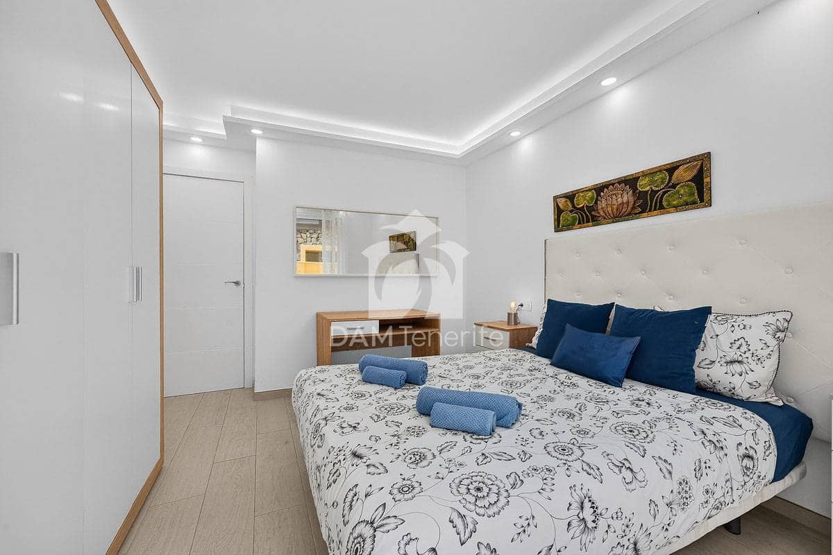 2 soverom Leilighet til salgs i Los Cristianos - € 440 000 (Ref: 10000604)