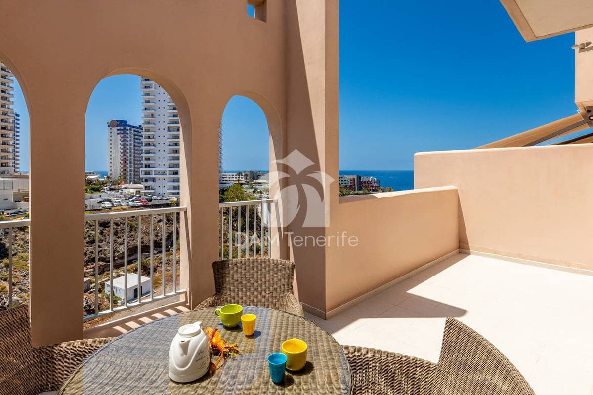 Apartamento de 2 habitaciones en Playa Paraiso en venta - 499.000 € (Ref: 10024624)