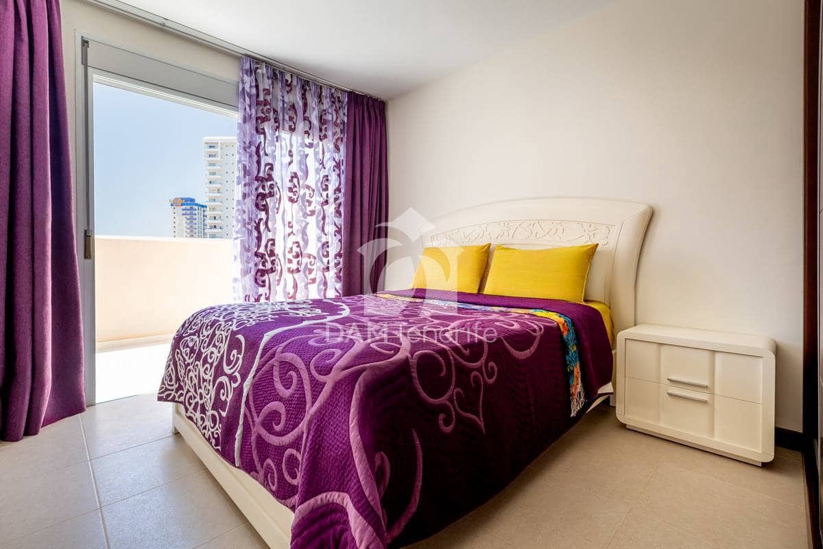 Apartamento de 2 habitaciones en Playa Paraiso en venta - 499.000 € (Ref: 10024624)