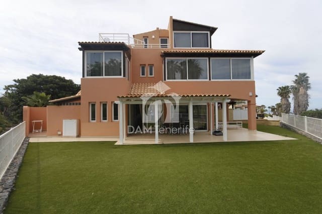 4 bedroom Villa for sale in La Caleta Adeje, Adeje - € 1,350,000 (Ref: 10026207)