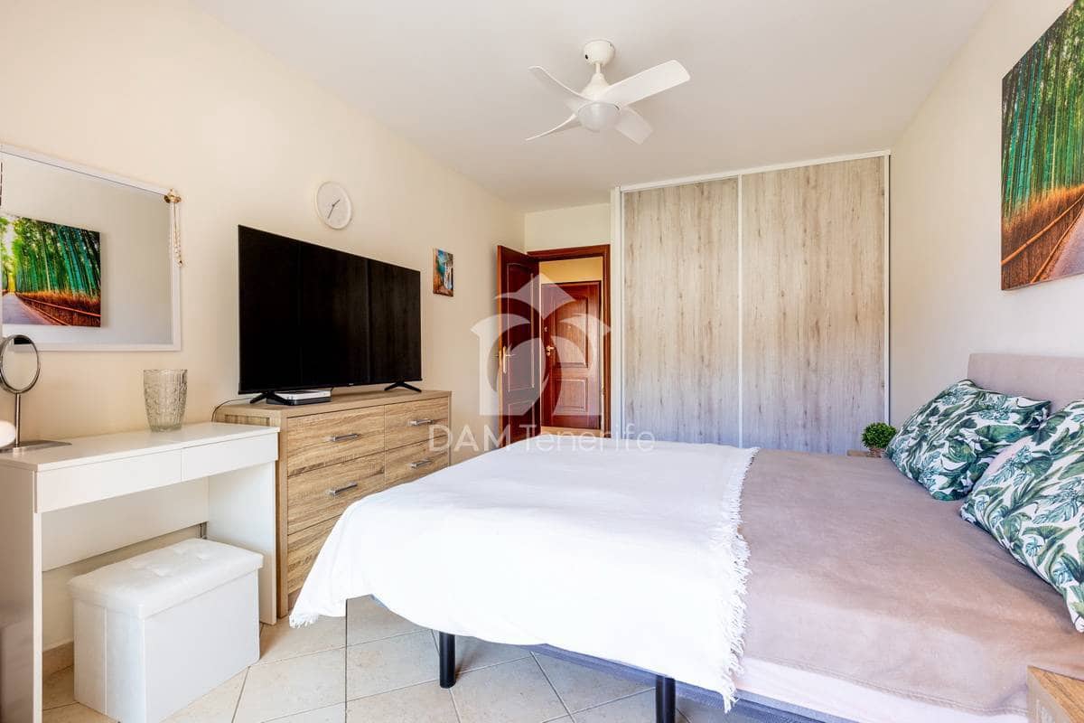 2 sypialnia Apartament na sprzedaż w Los Cristianos - 455 000 € (Ref: 10042135)