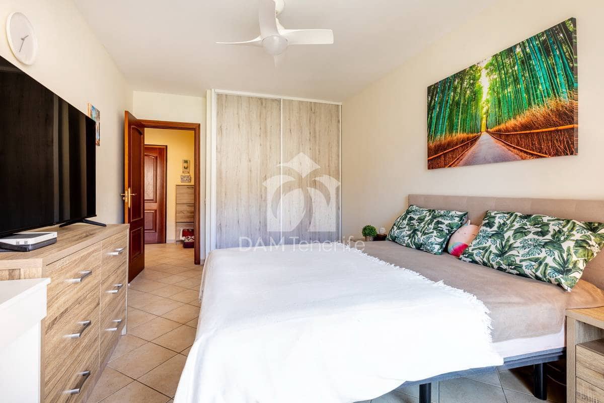 2 sypialnia Apartament na sprzedaż w Los Cristianos - 455 000 € (Ref: 10042135)