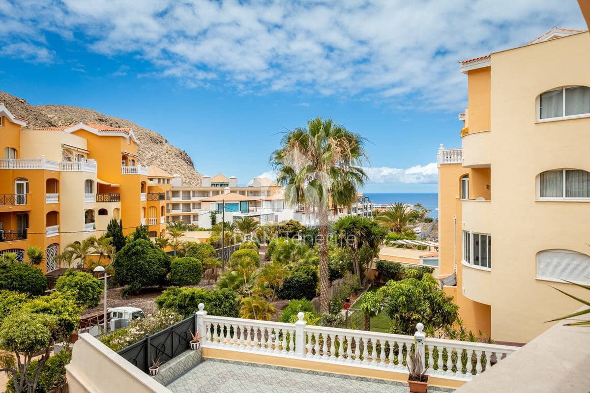 2 sypialnia Apartament na sprzedaż w Los Cristianos - 455 000 € (Ref: 10042135)
