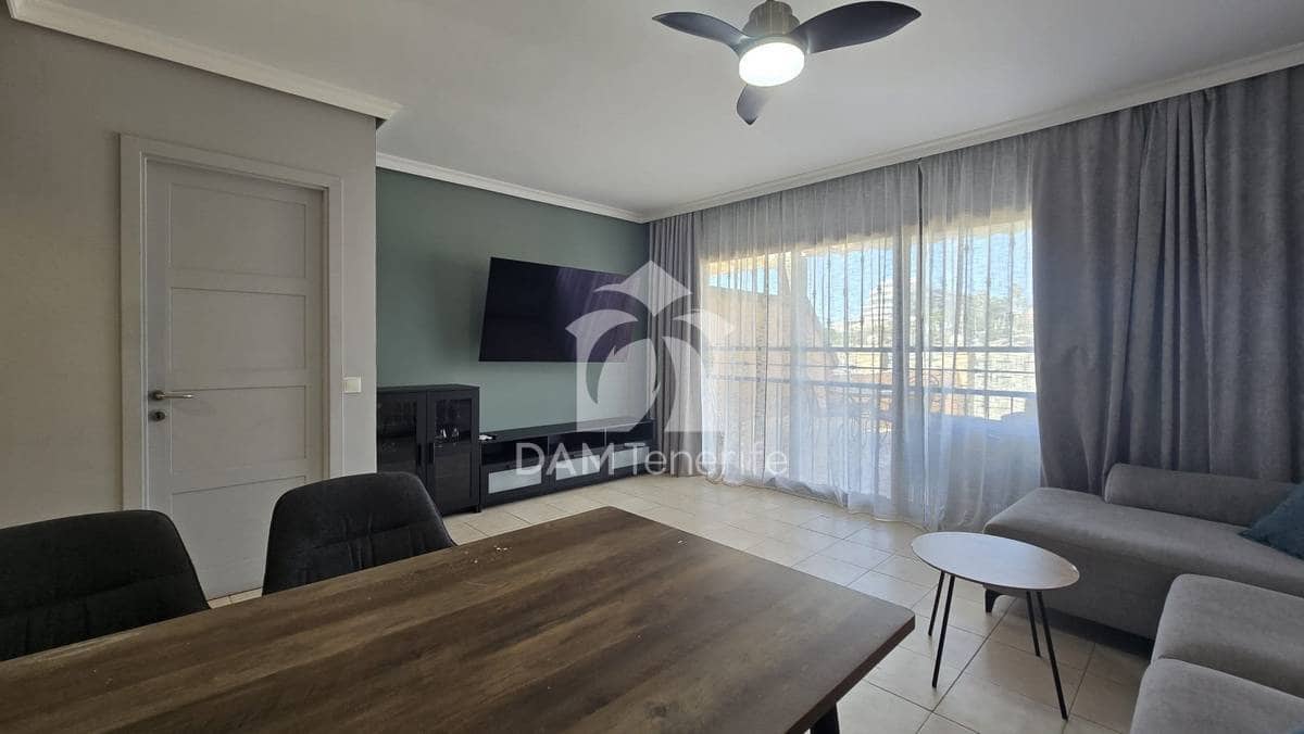3 makuuhuone Omakotitalo myytävänä paikassa Playa del Duque - 900 000 € (Ref: 10046086)