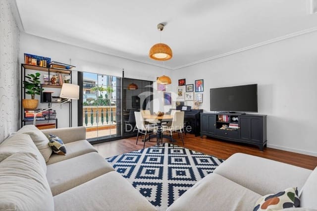 4 soverom Villa til salgs i Playa del Duque, Adeje - € 980 000 (Ref: 10052018)