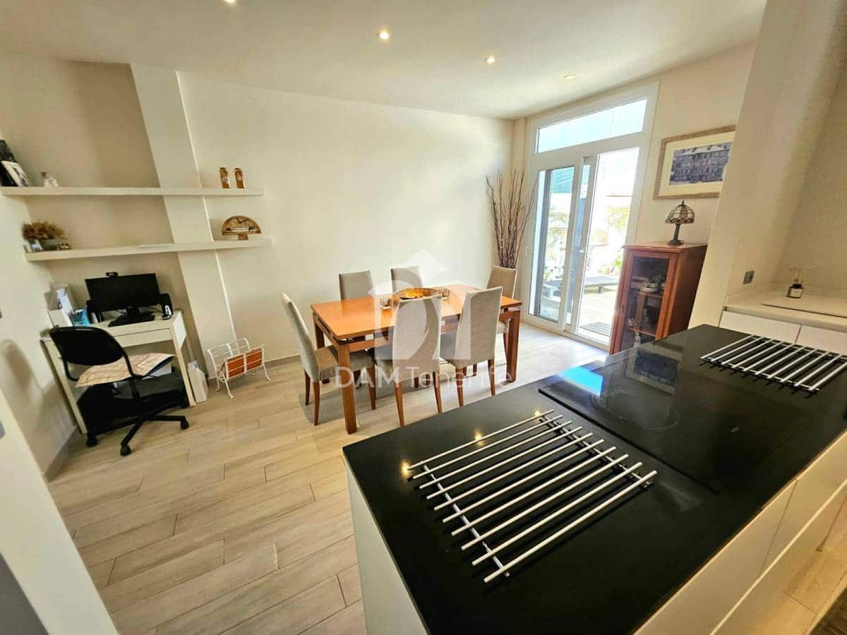 2 makuuhuone Huvila myytävänä paikassa Guargacho - 435 000 € (Ref: 10060937)