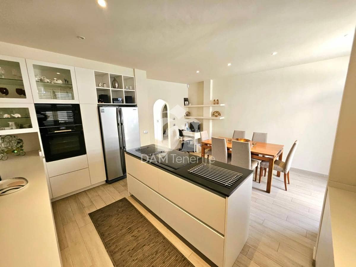 2 makuuhuone Huvila myytävänä paikassa Guargacho - 435 000 € (Ref: 10060937)
