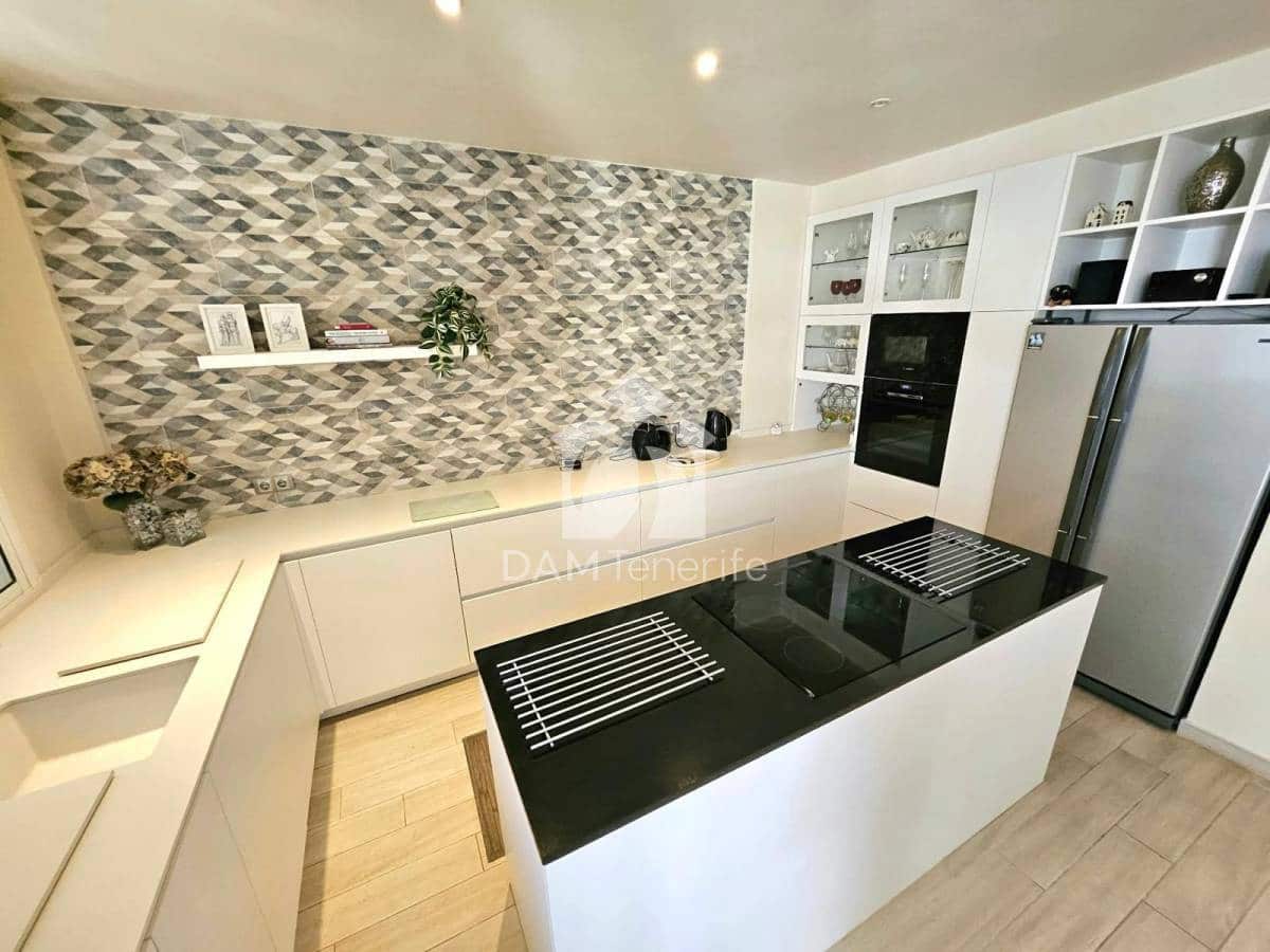 2 makuuhuone Huvila myytävänä paikassa Guargacho - 435 000 € (Ref: 10060937)