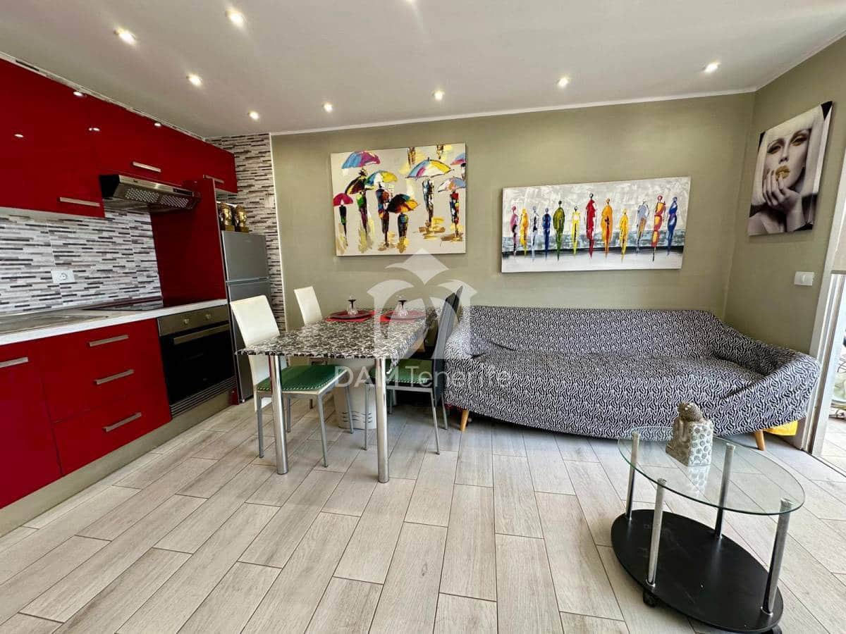 1 sypialnia Apartament na sprzedaż w Playa de las Americas - 269 000 € (Ref: 10088497)