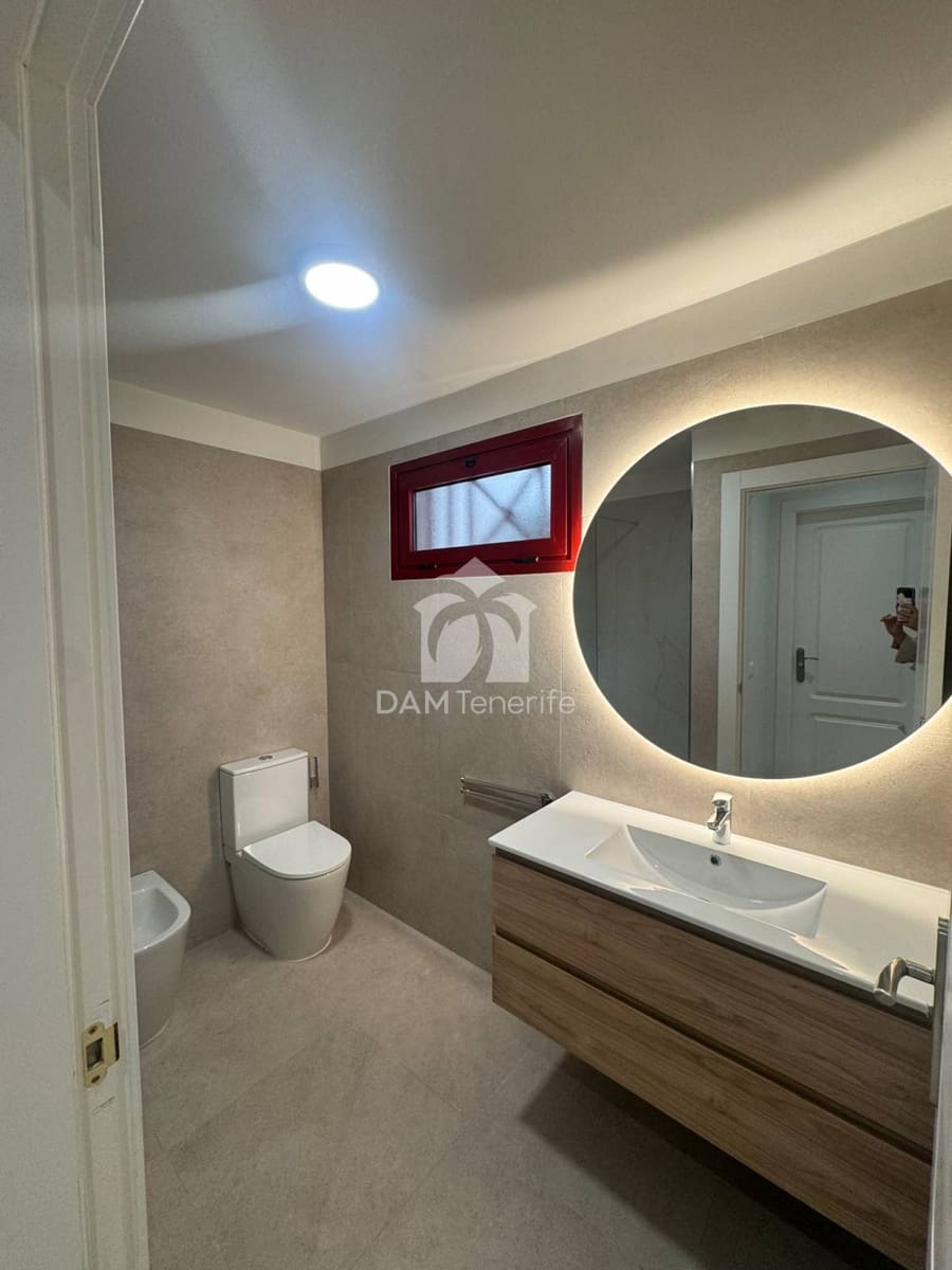 2 slaapkamer Appartement te koop in Palm-Mar - € 349.000 (Ref: 10093771)