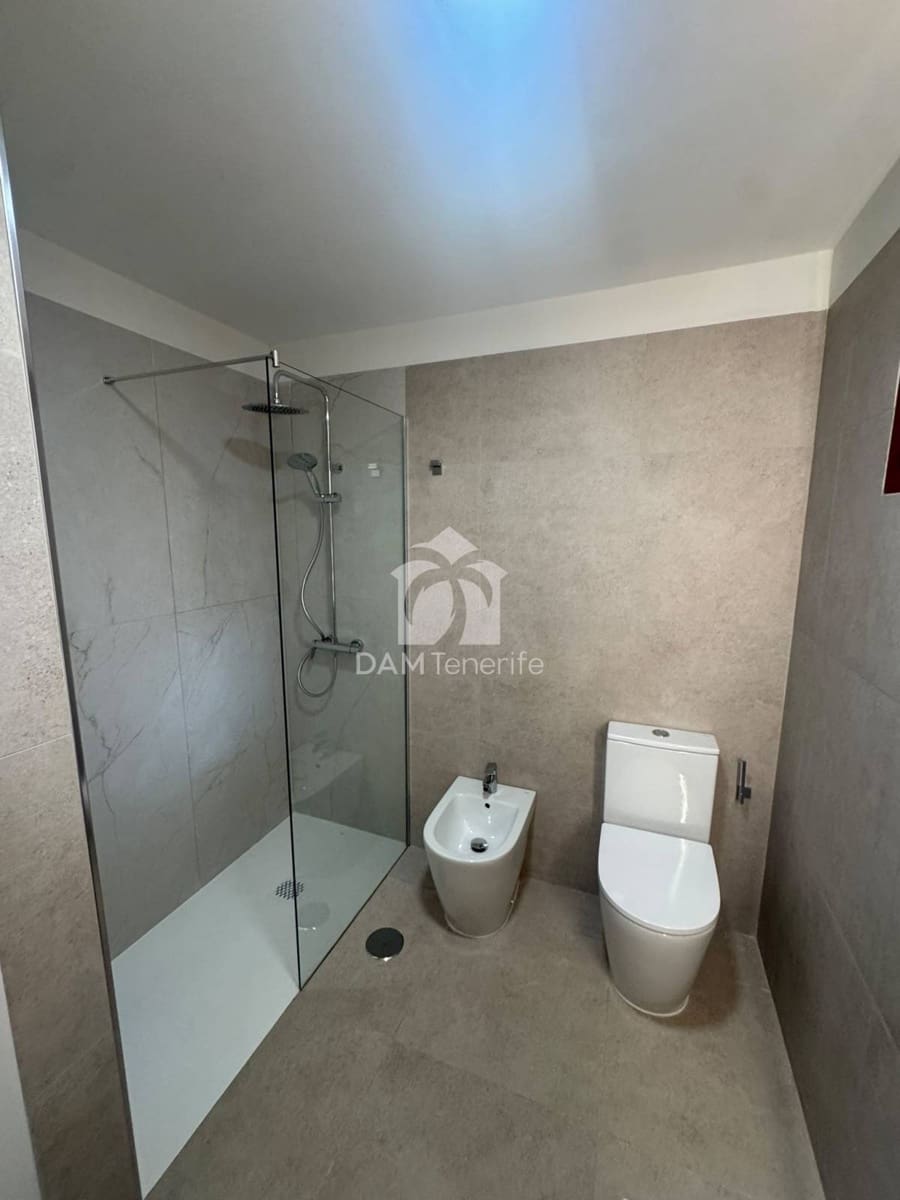 2 slaapkamer Appartement te koop in Palm-Mar - € 349.000 (Ref: 10093771)