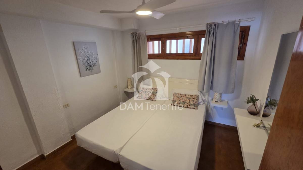 1 bedroom Apartment for sale in Costa Adeje with pool - € 245,000 (Ref: 10158486)