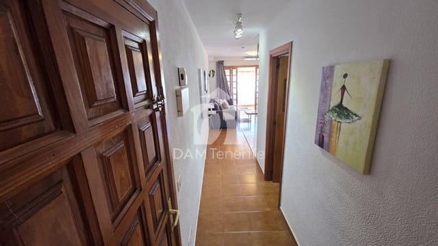 Apartamento de 1 habitación en San Eugenio Bajo, Adeje en venta con piscina - 245.000 € (Ref: 10158486)