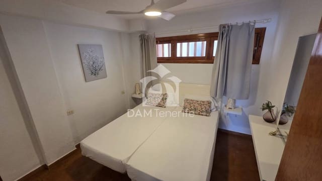 Apartamento de 1 habitación en San Eugenio Bajo, Adeje en venta con piscina - 245.000 € (Ref: 10158486)