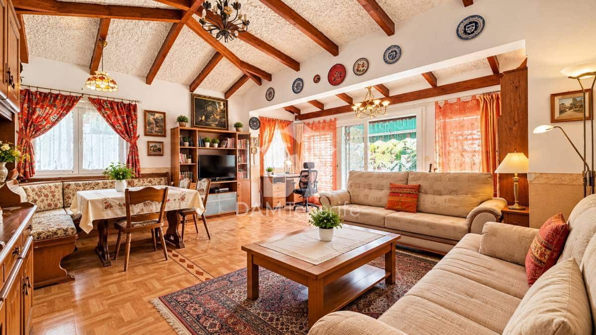 2 slaapkamer Bungalow te koop in Costa Adeje met zwembad - € 460.000 (Ref: 10158735)