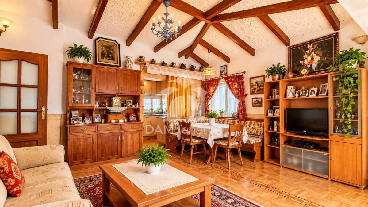 2 slaapkamer Bungalow te koop in Costa Adeje met zwembad - € 460.000 (Ref: 10158735)
