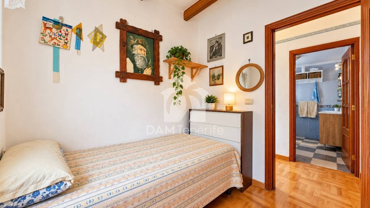 2 slaapkamer Bungalow te koop in Costa Adeje met zwembad - € 460.000 (Ref: 10158735)