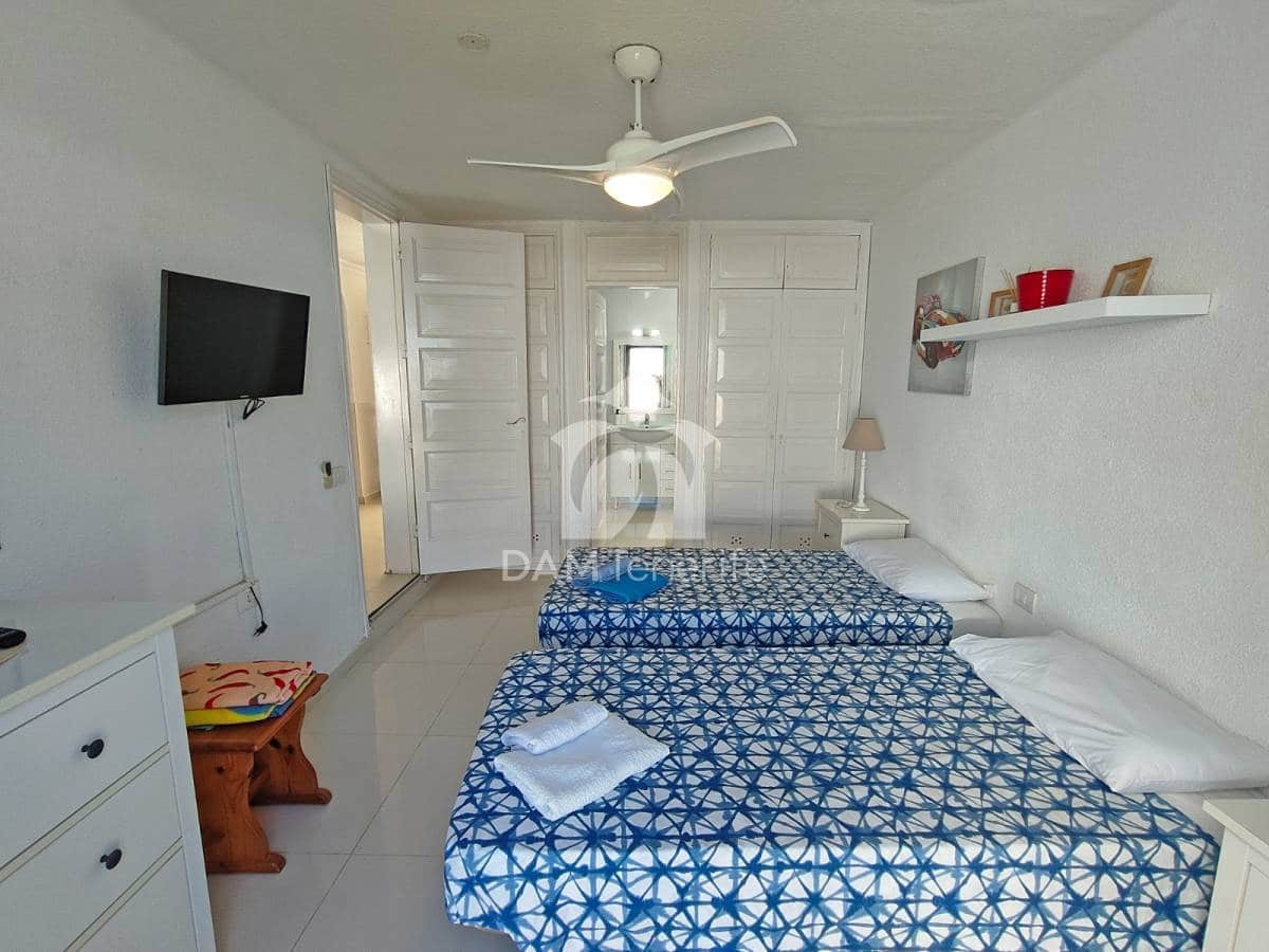3 chambre Villa/Maison à vendre à Playa de las Americas avec piscine - 849 000 € (Ref: 10158828)