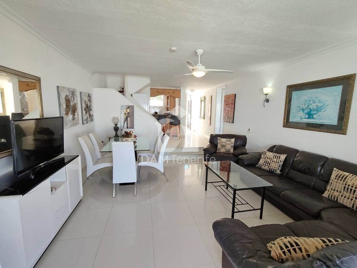 3 chambre Villa/Maison à vendre à Playa de las Americas avec piscine - 849 000 € (Ref: 10158828)