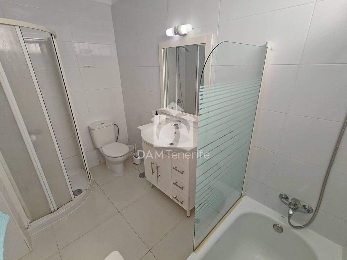 3 chambre Villa/Maison à vendre à Playa de las Americas avec piscine - 849 000 € (Ref: 10158828)
