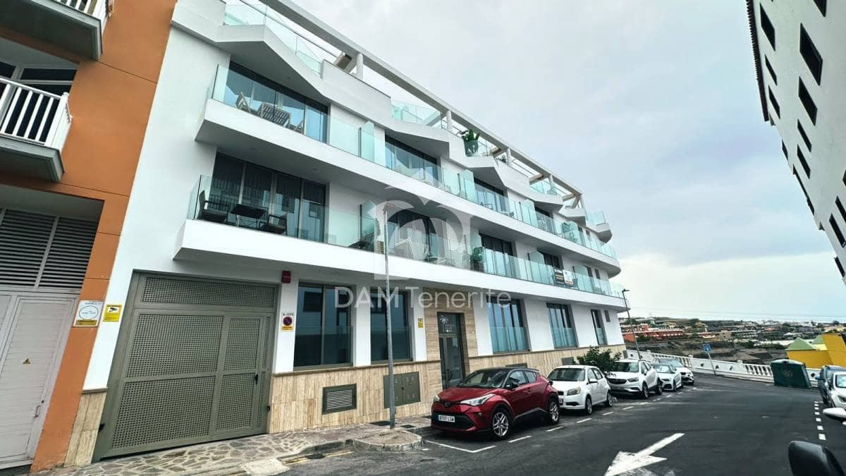 2 soveværelse Lejlighed til leje i Los Gigantes med swimmingpool garage - € 1.600 (Ref: 10170284)