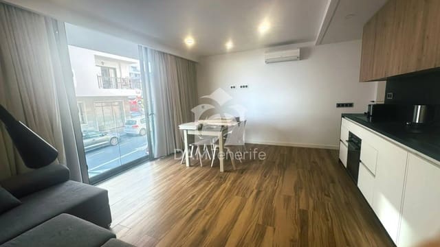 2 soveværelse Lejlighed til leje i Los Gigantes, Santiago del Teide med swimmingpool garage - € 1.600 (Ref: 10170284)