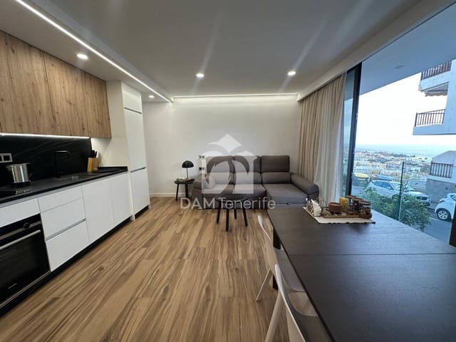 2 quarto Apartamento para arrendar em Los Gigantes, Santiago del Teide com piscina garagem - 1 500 € (Ref: 10170284)