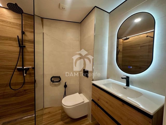2 quarto Apartamento para arrendar em Los Gigantes, Santiago del Teide com piscina garagem - 1 500 € (Ref: 10170284)