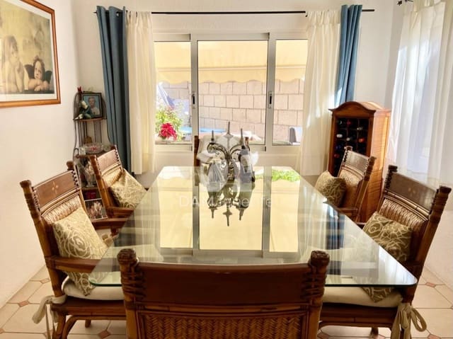 4 slaapkamer Villa te koop in Playa de Fañabé Alto, Adeje met zwembad garage - € 595.000 (Ref: 10175969)