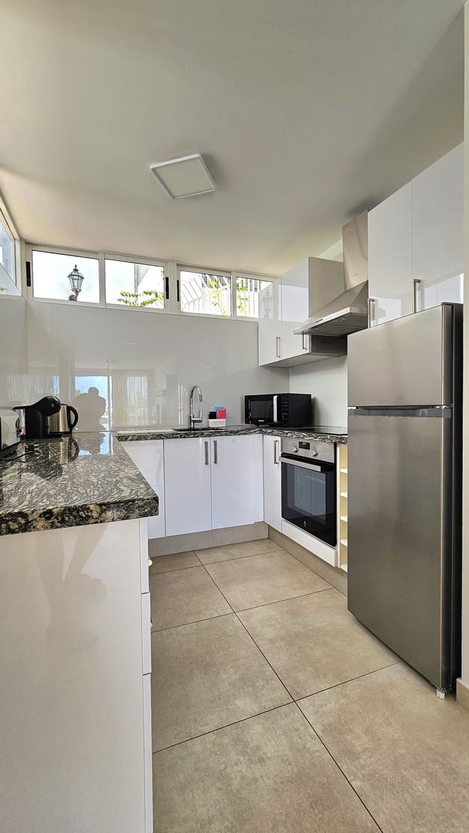 3 makuuhuone Huoneisto myytävänä paikassa Playa de las Americas - 685 000 € (Ref: 8607406)
