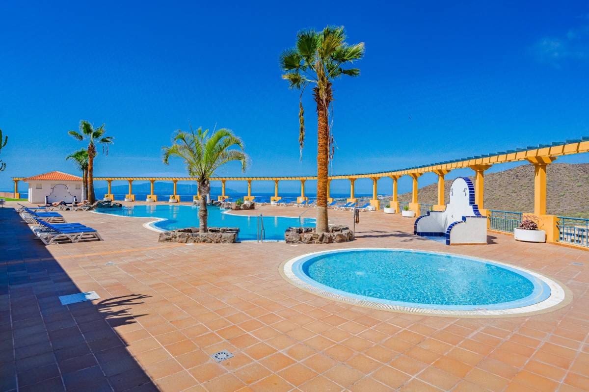 2 soveværelse Lejlighed til salg i Torviscas - € 490.000 (Ref: 8607413)