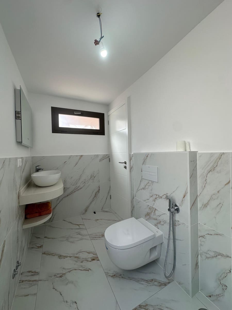 2 slaapkamer Appartement te koop in Los Gigantes - € 575.000 (Ref: 8607418)