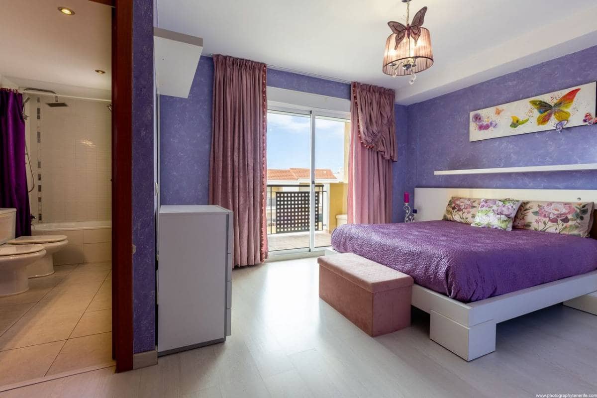 4 chambre Maison de Ville à vendre à Costa Adeje - 730 000 € (Ref: 8607420)