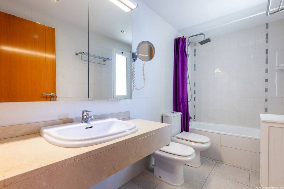 4 chambre Maison de Ville à vendre à Costa Adeje - 730 000 € (Ref: 8607420)