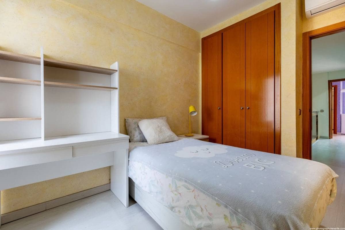 4 chambre Maison de Ville à vendre à Costa Adeje - 730 000 € (Ref: 8607420)