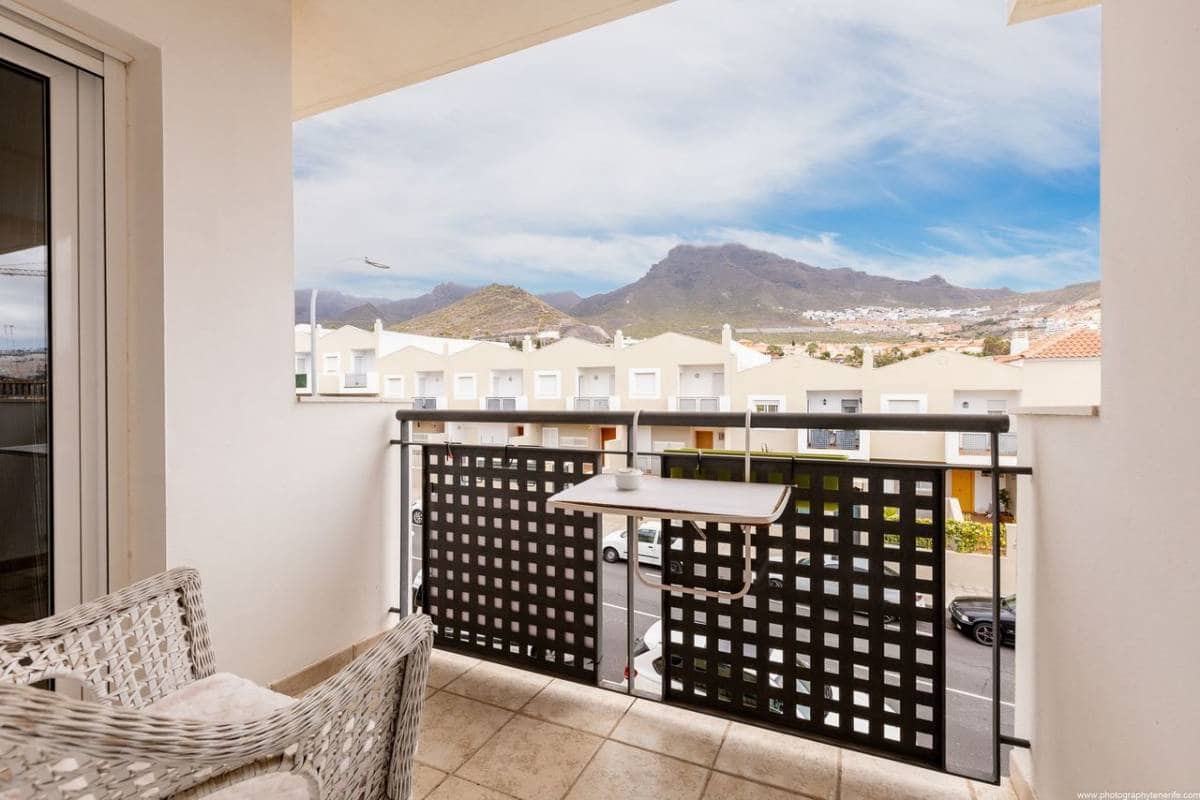 4 chambre Maison de Ville à vendre à Costa Adeje - 730 000 € (Ref: 8607420)